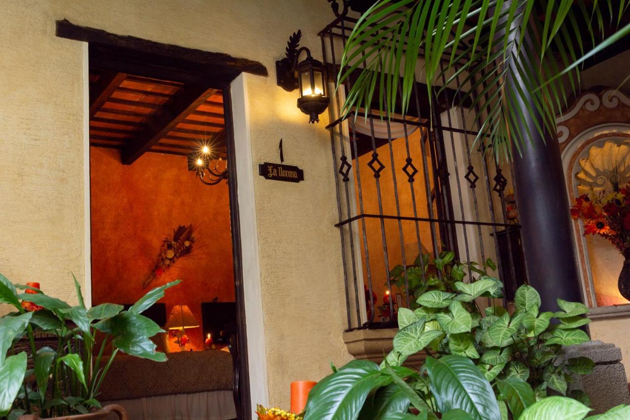 D'Leyenda Hotel Antigua Exterior foto